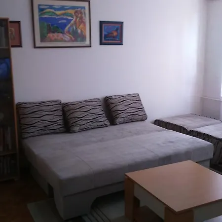 Near Center Appartement